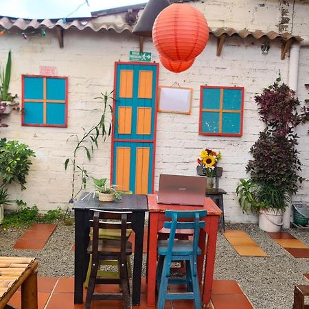 Kimana Hostal Santa Rosa de Cabal Exteriör bild