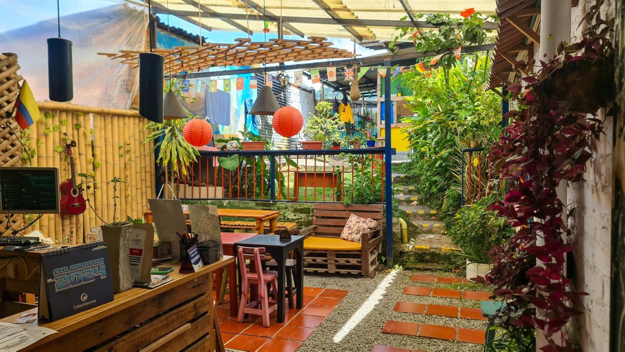 Kimana Hostal Santa Rosa de Cabal Exteriör bild